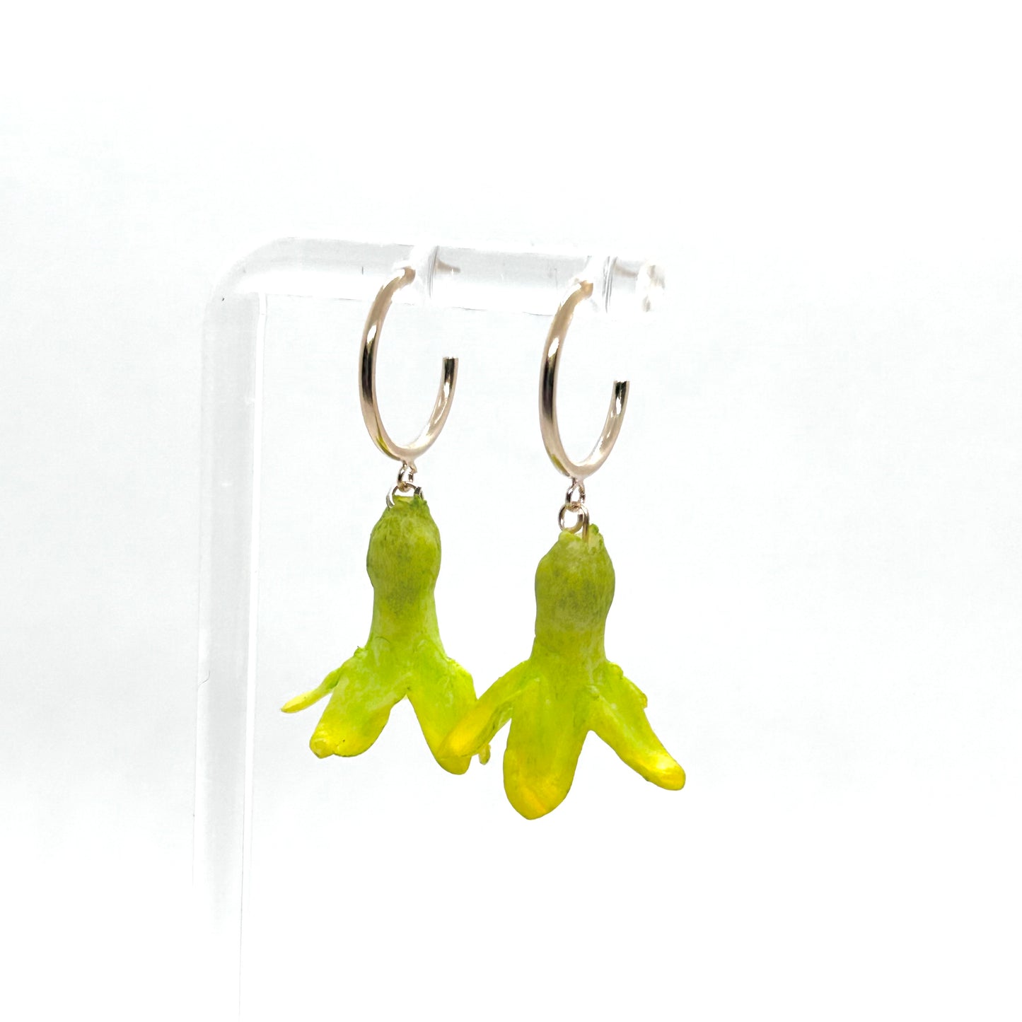 Pakalana Clay Flower Three Quarter Hoop Earring