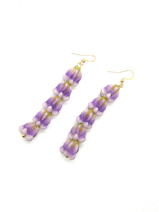 Puakalaunu Crown Flower Long Earrings