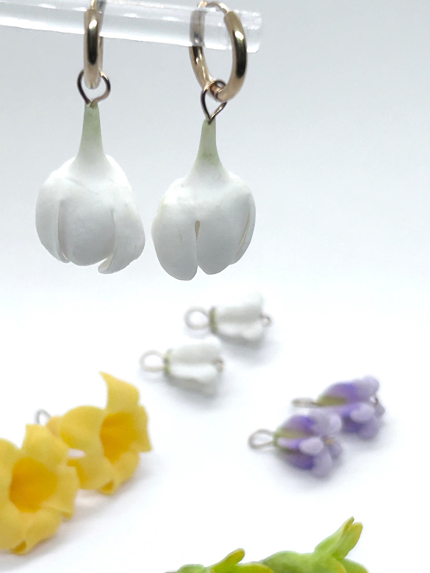 Changeable Charm Gold Huggie Clay Flower Earring