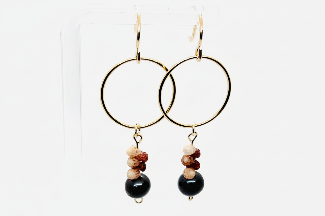 Kahelelani Fresh Water Pearl Dangle Earring