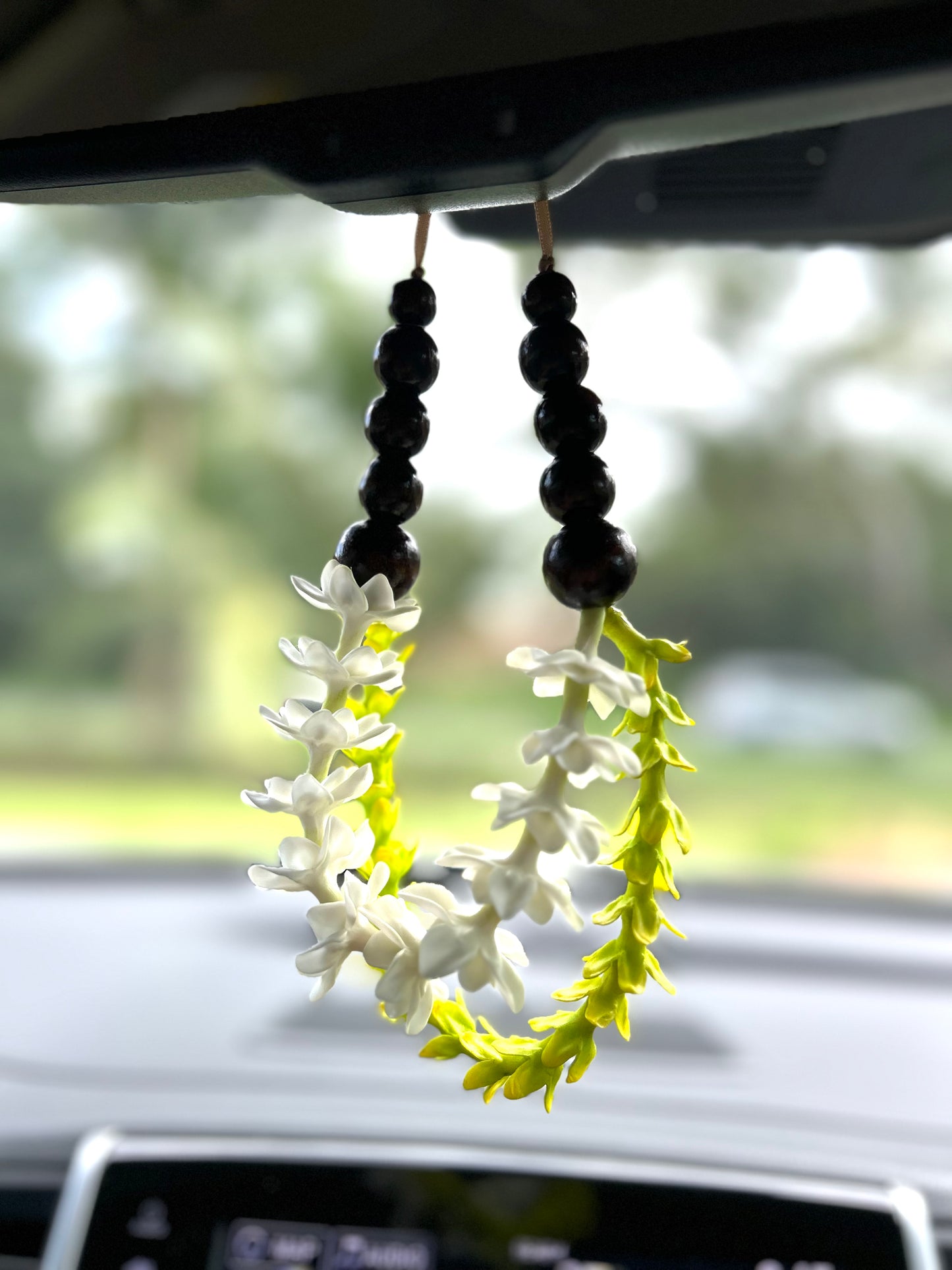 Pakalana | Pikake | Clay Flower Rear View Mirror Car Lei