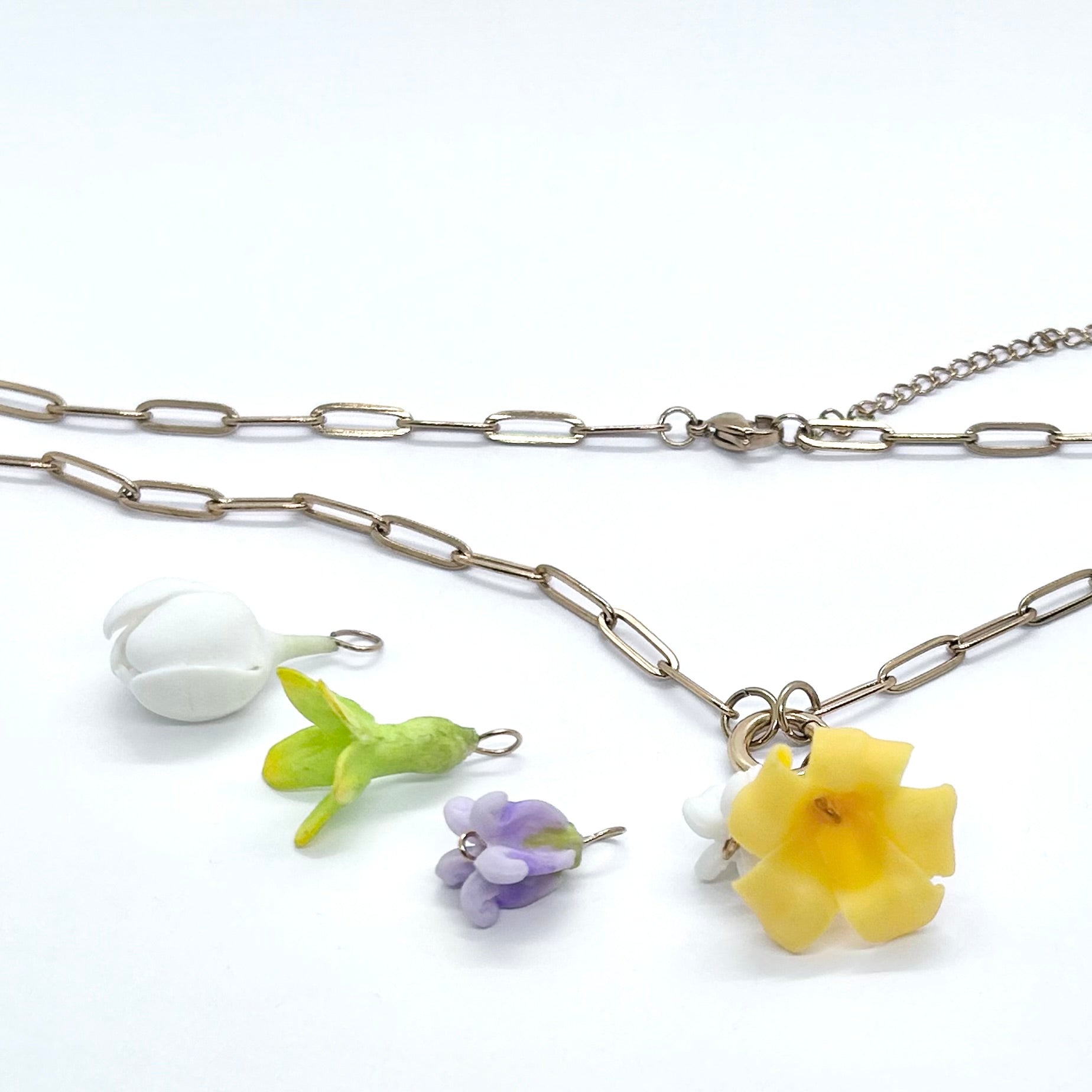 Changeable Charm Paperclip Chain Clay Flower Necklace – CALl KAI