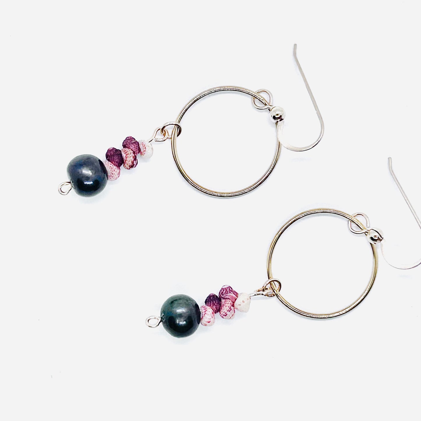 Kahelelani Fresh Water Pearl Dangle Earring